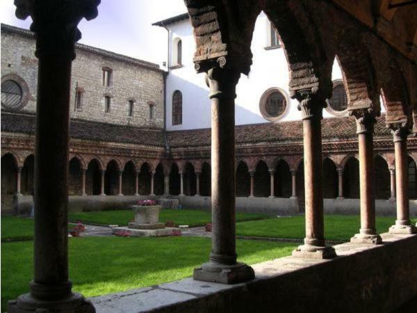 Appartamenti Serena - La Grotta Gargnano Εξωτερικό φωτογραφία