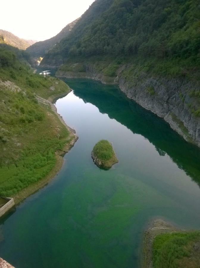 Appartamenti Serena - La Grotta Gargnano Εξωτερικό φωτογραφία